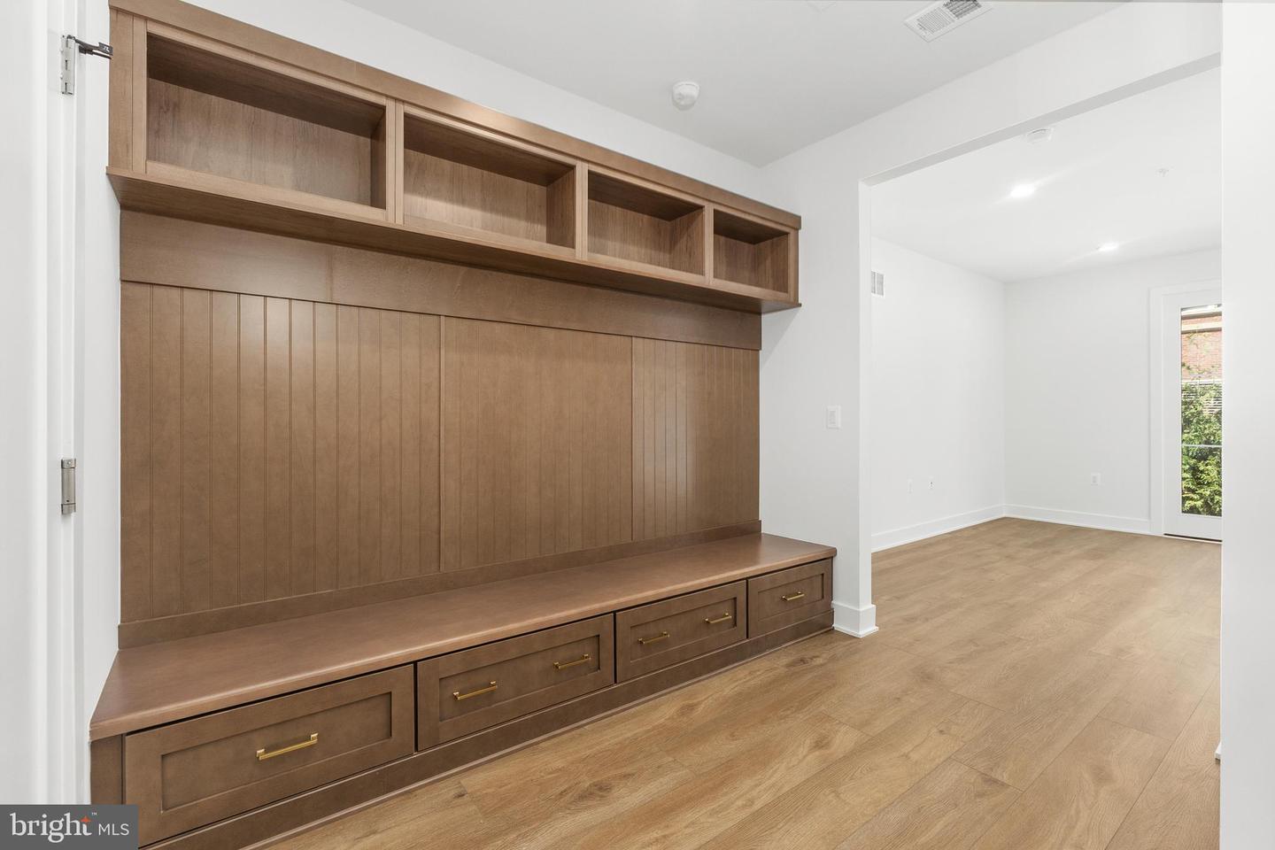 8605 Erdem Pl Property Photo 25