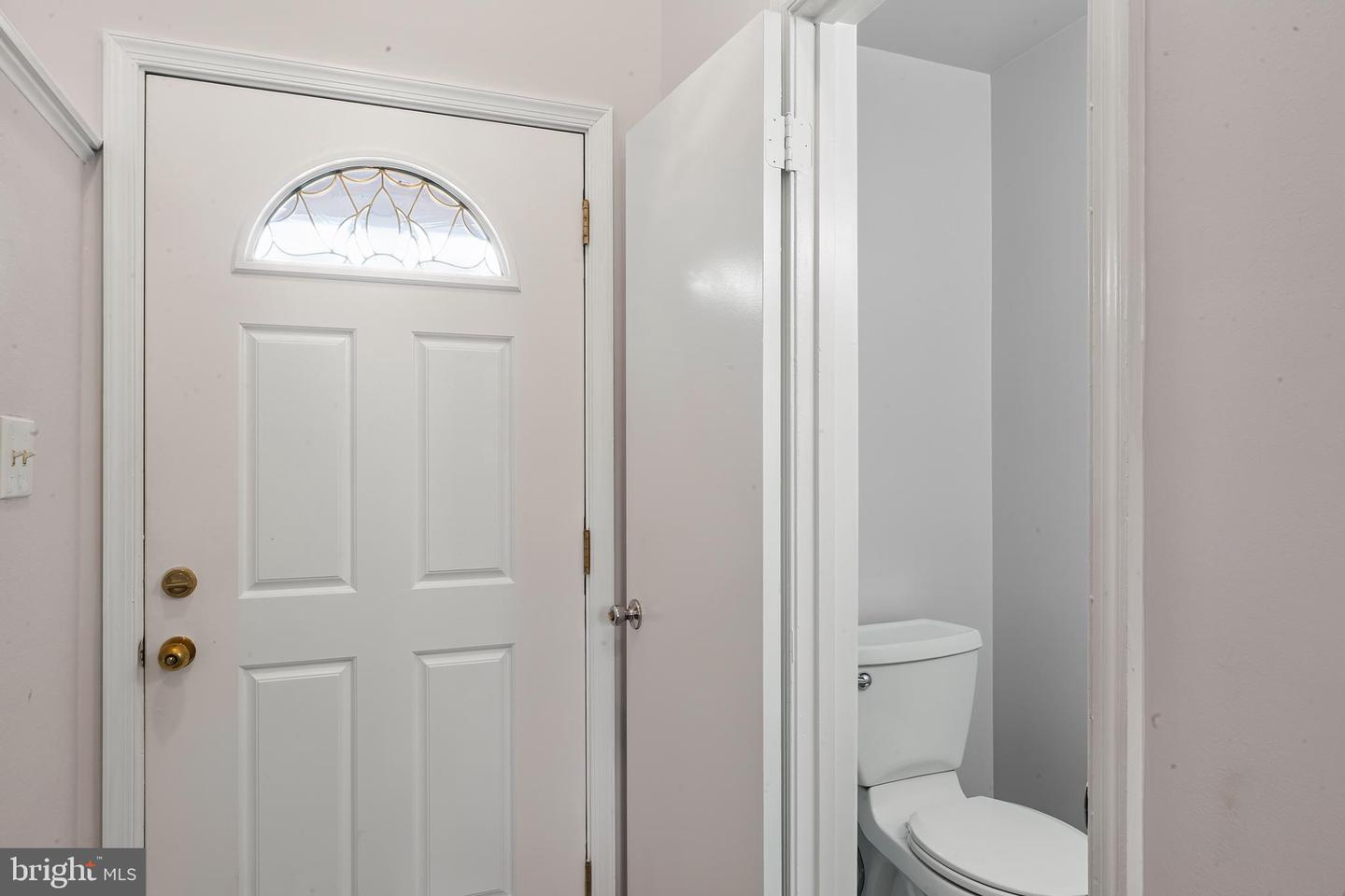 14216 Catamount Ct Property Photo 2