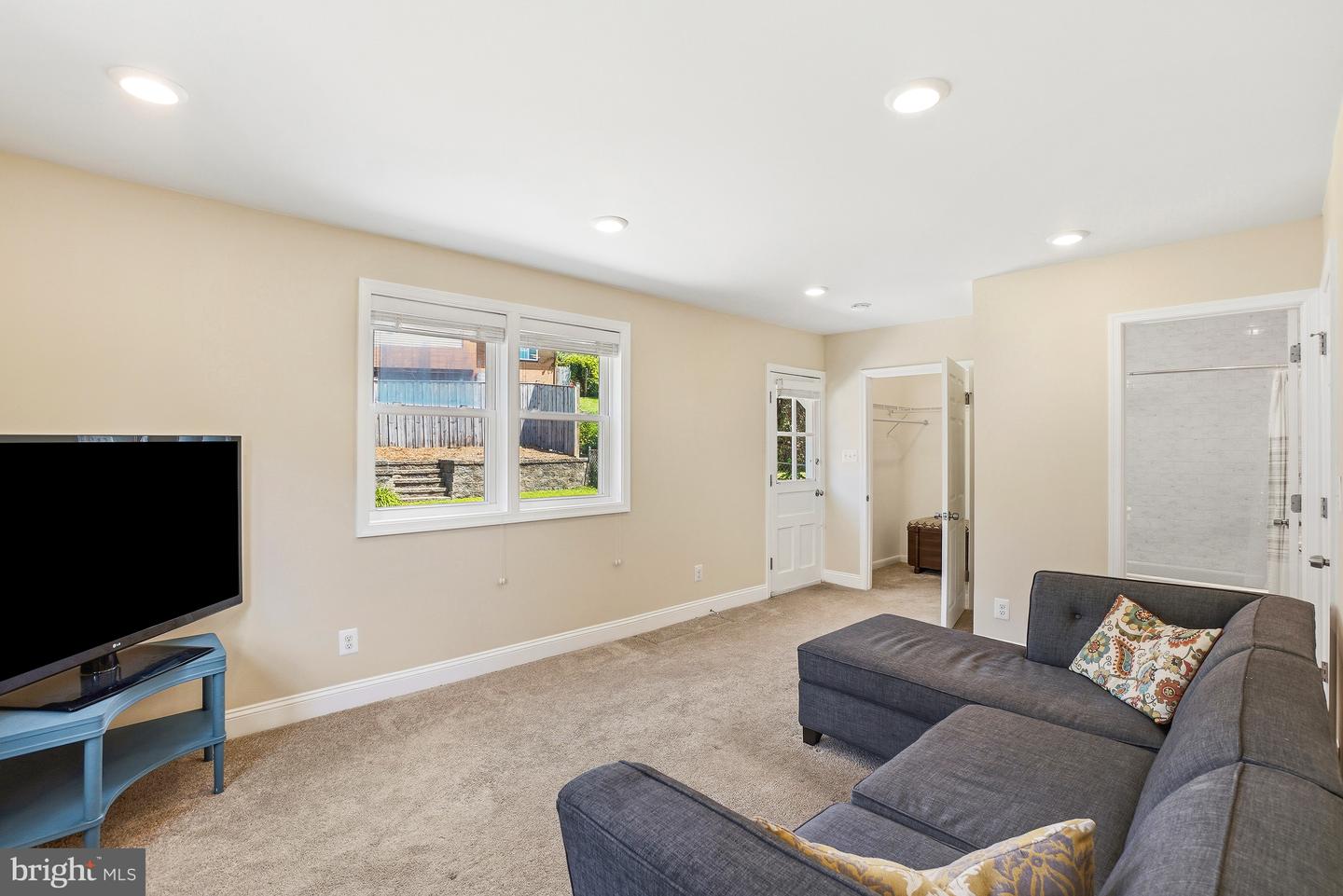 2905 Kensington Blvd Property Photo 11