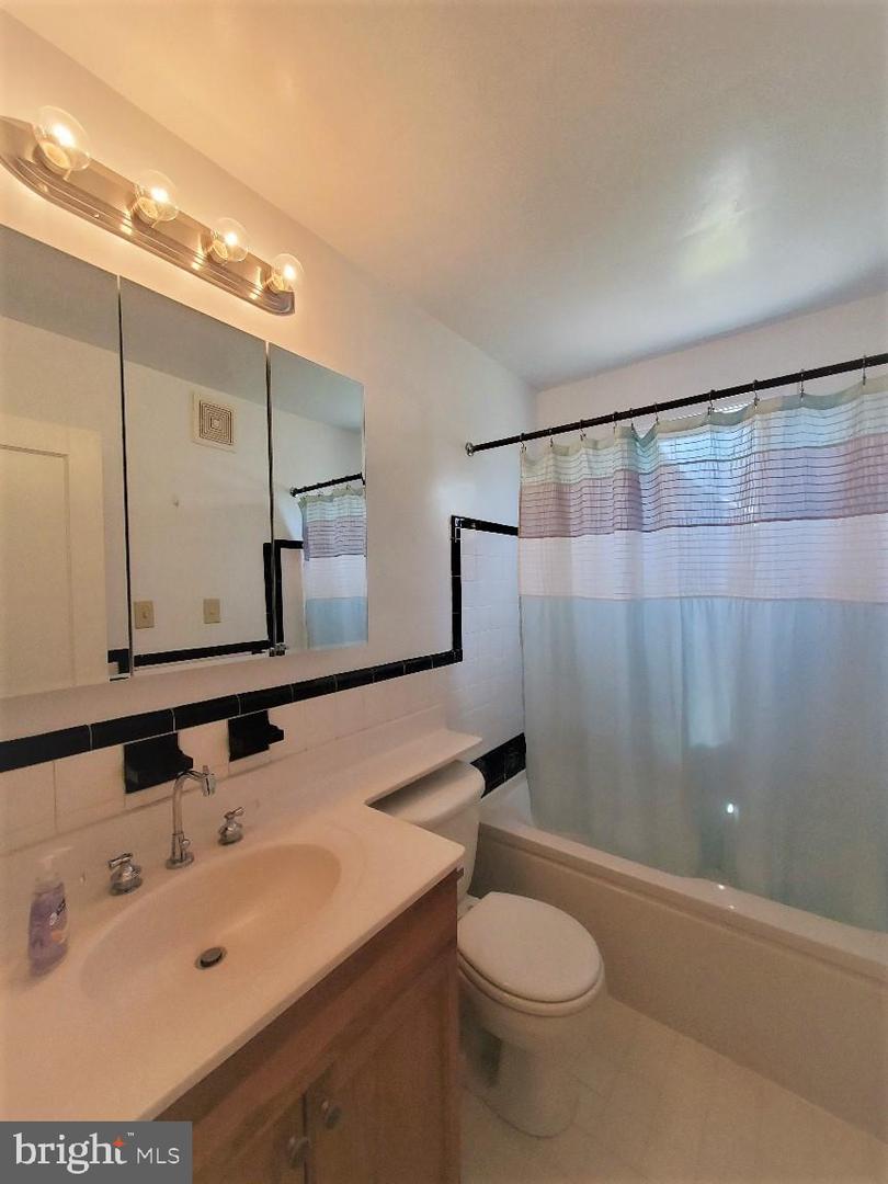 11717 King Tree St Property Photo 20
