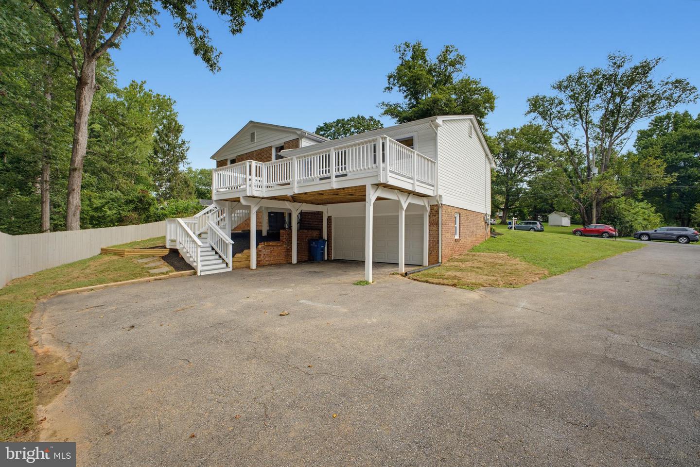 12718 Eldrid Pl Property Photo 5