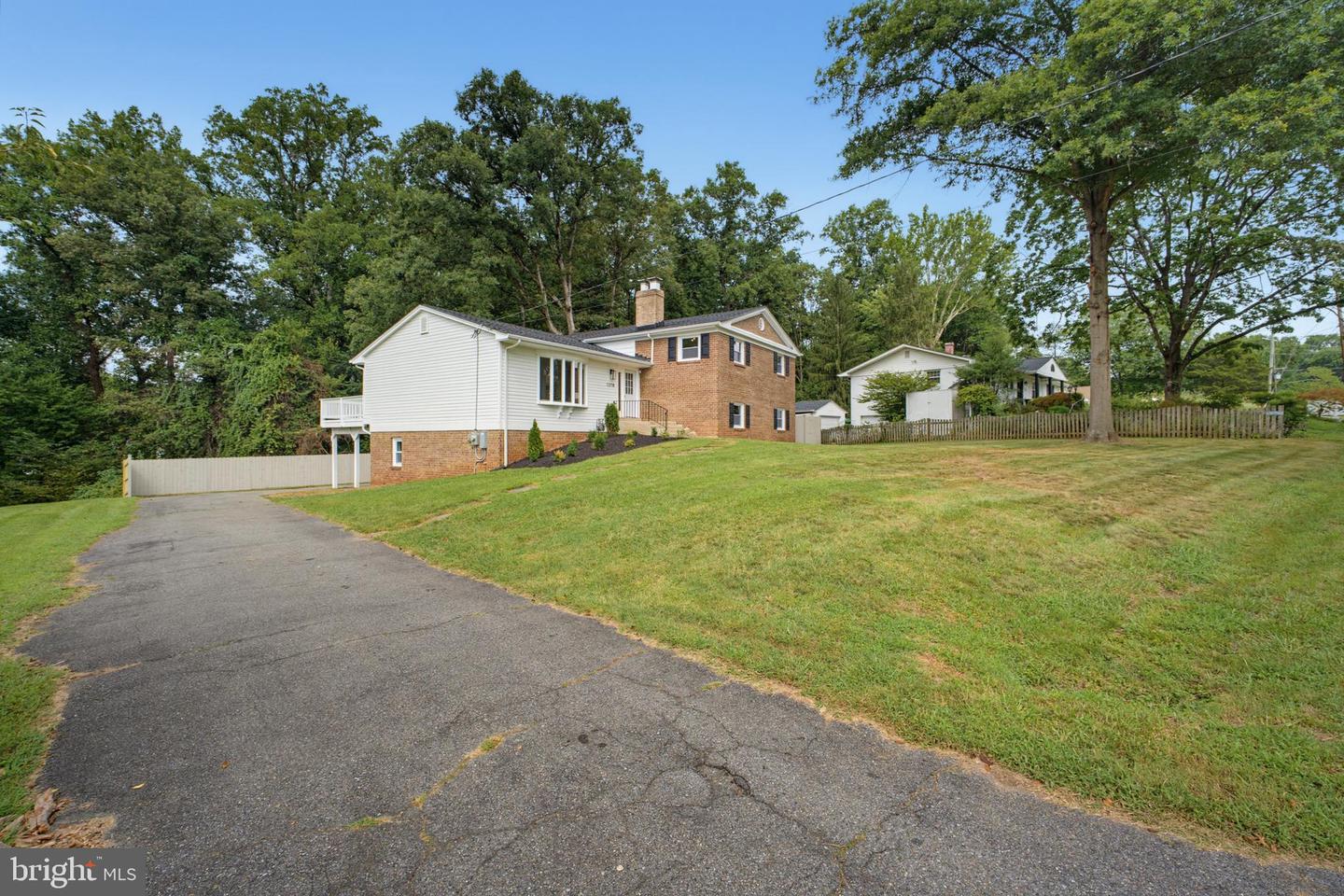 12718 Eldrid Pl Property Photo 6