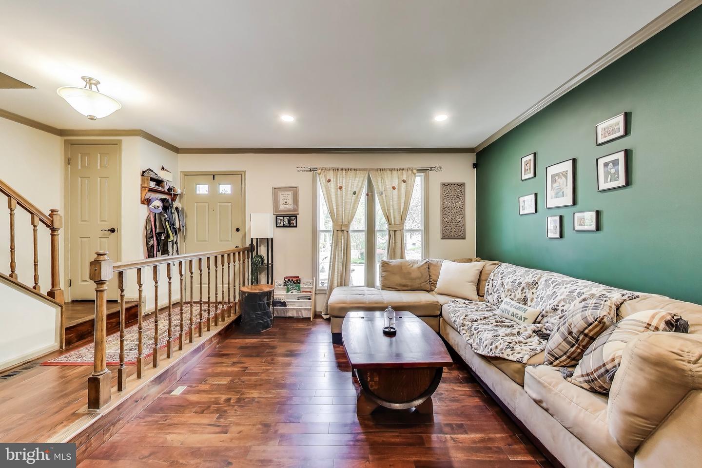 13630 Cedar Creek Ln Property Photo 4