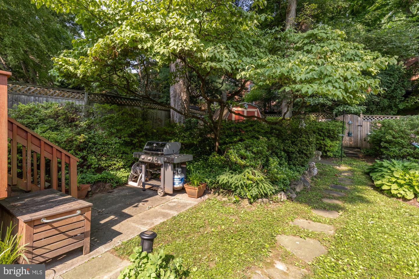 8406 Hartford Ave Property Photo 45