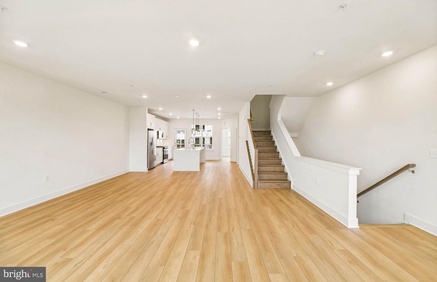 512 Parkview Ave Property Photo 1