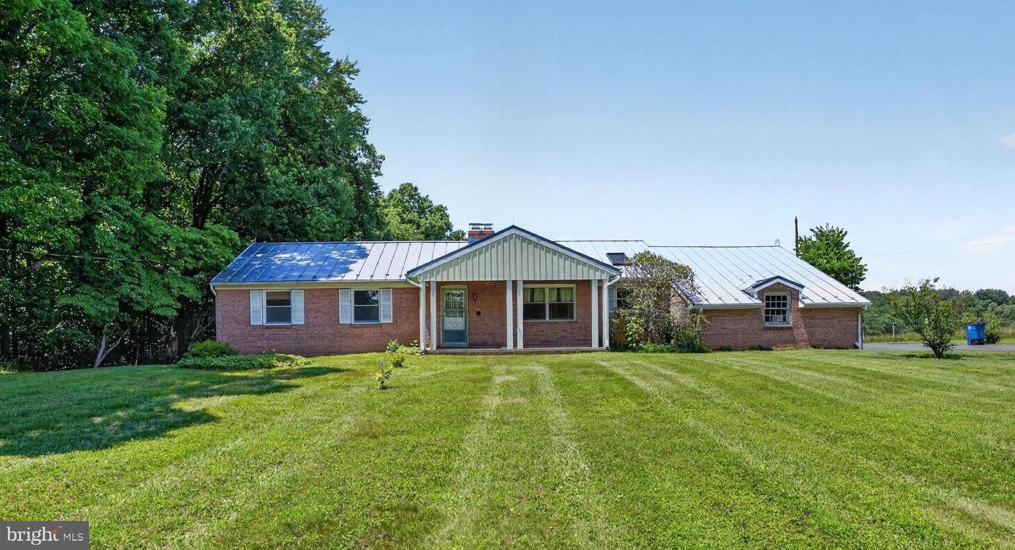 22300 Peach Tree Rd Property Photo 1