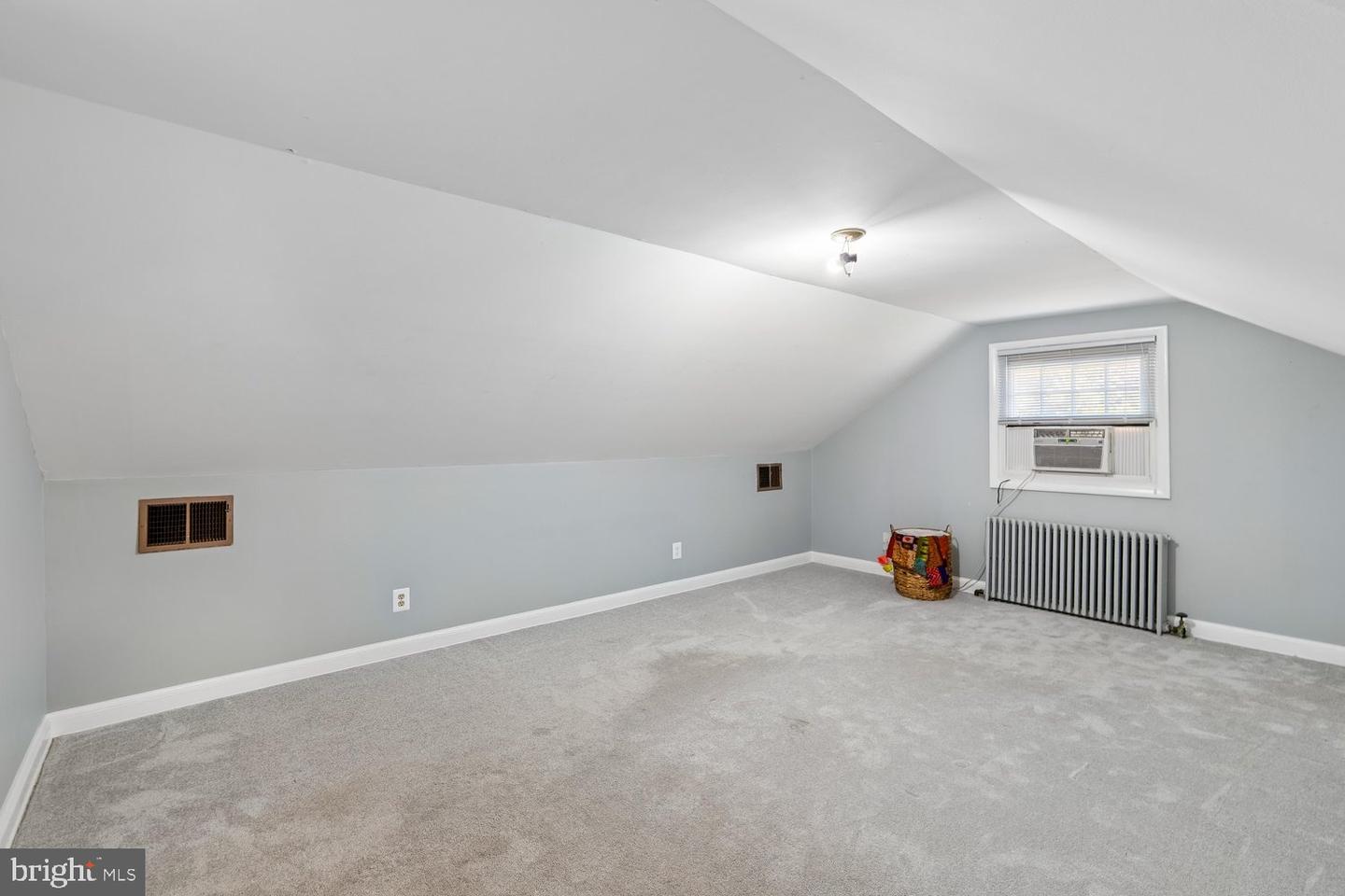1018 Mcceney Ave Property Photo 74