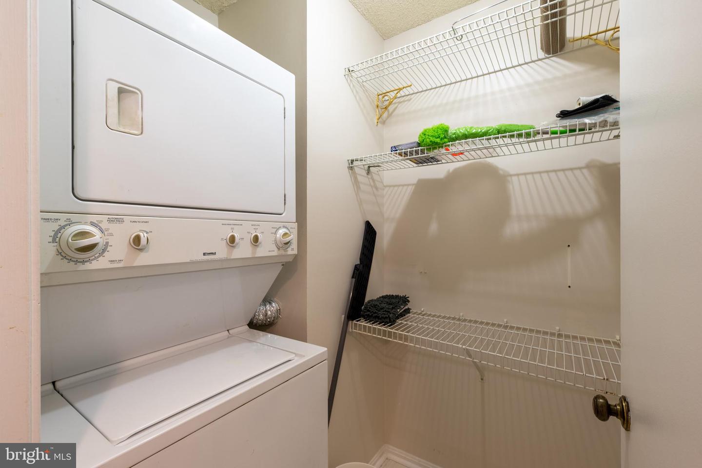 15101 Interlachen Dr #1-924 Property Photo 17
