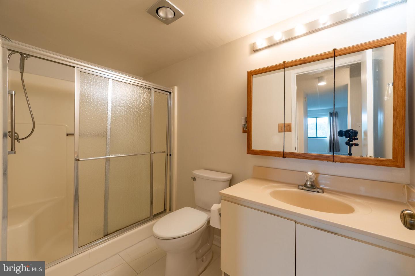 15101 Interlachen Dr #1-924 Property Photo 22