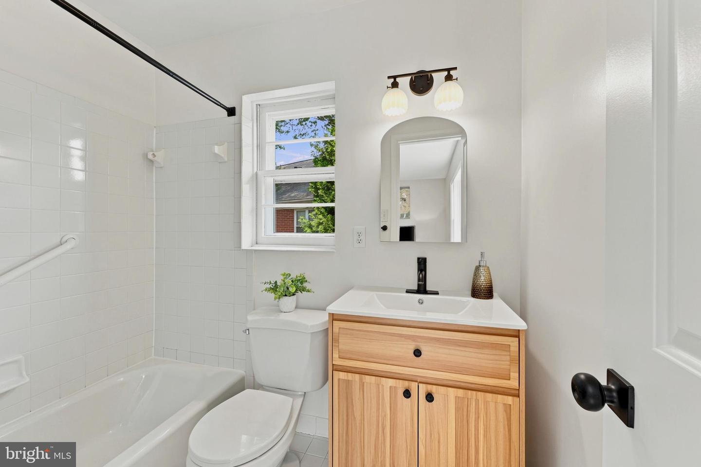 9703 Woodland Dr Property Photo 23