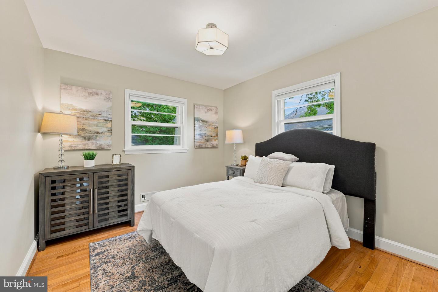 9703 Woodland Dr Property Photo 24