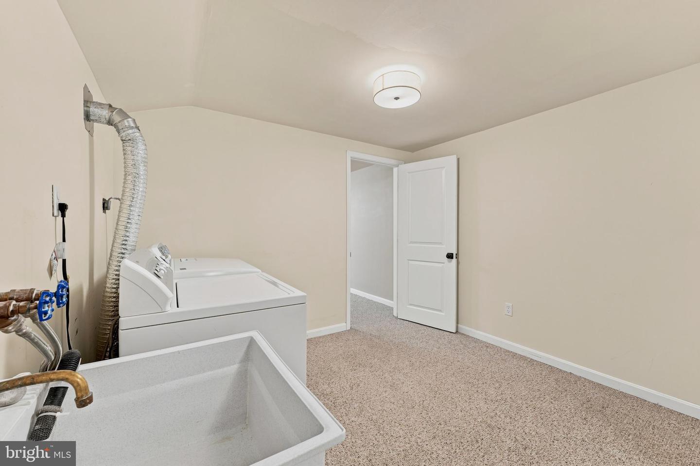 9703 Woodland Dr Property Photo 52