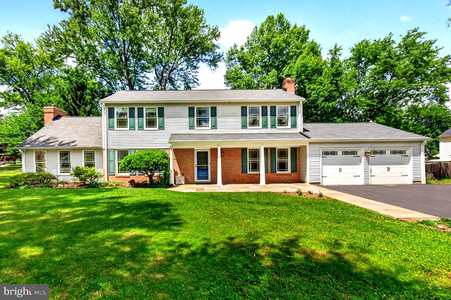 19613 Bodmer Ave Property Photo 2
