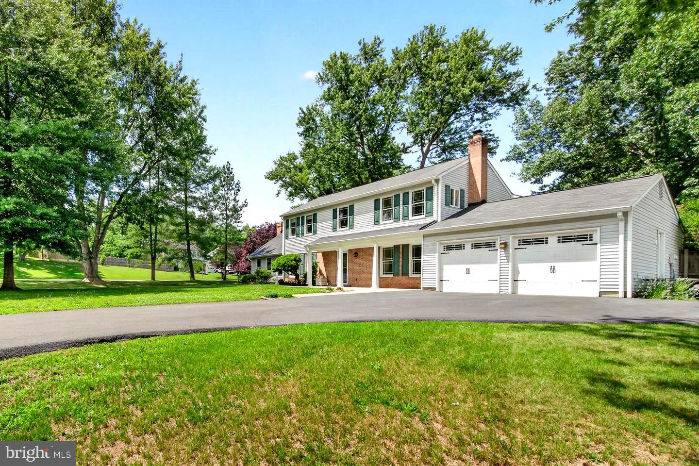 19613 Bodmer Ave Property Photo 4