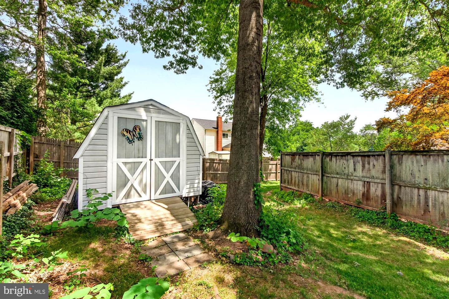 19613 Bodmer Ave Property Photo 10