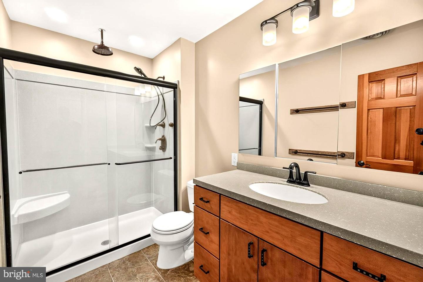 19613 Bodmer Ave Property Photo 38