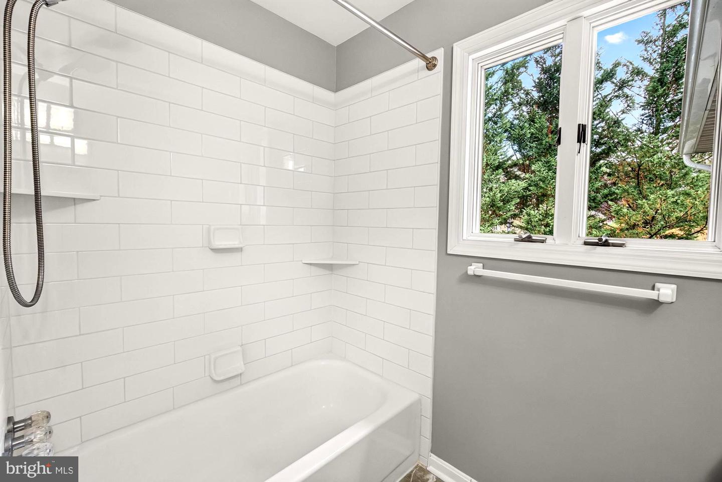 19613 Bodmer Ave Property Photo 47