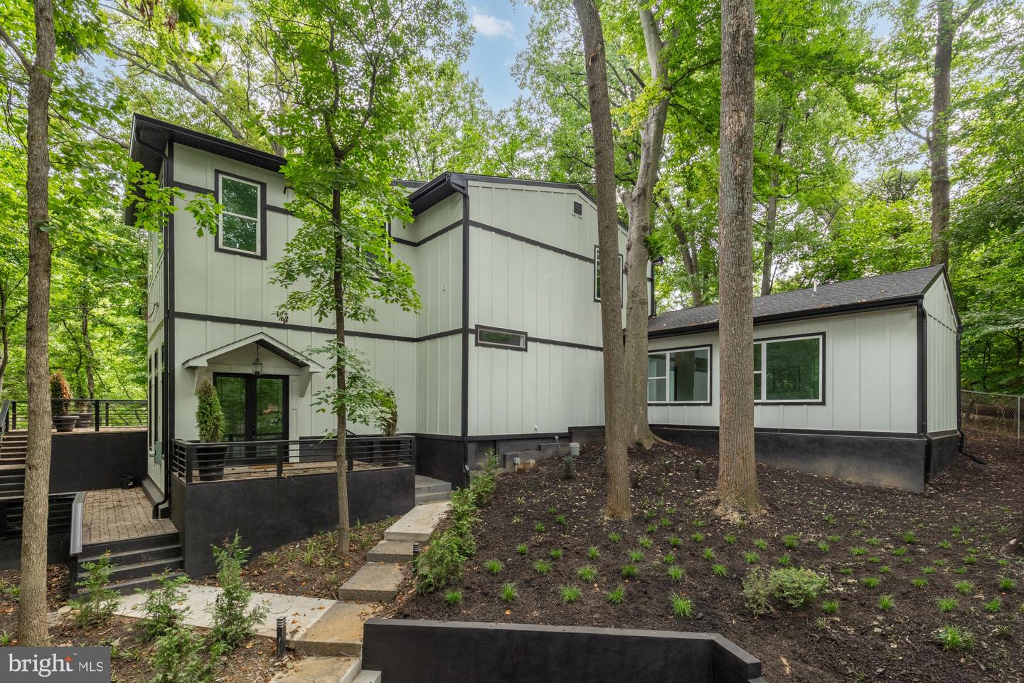811 Sligo Creek Pkwy Property Photo 1