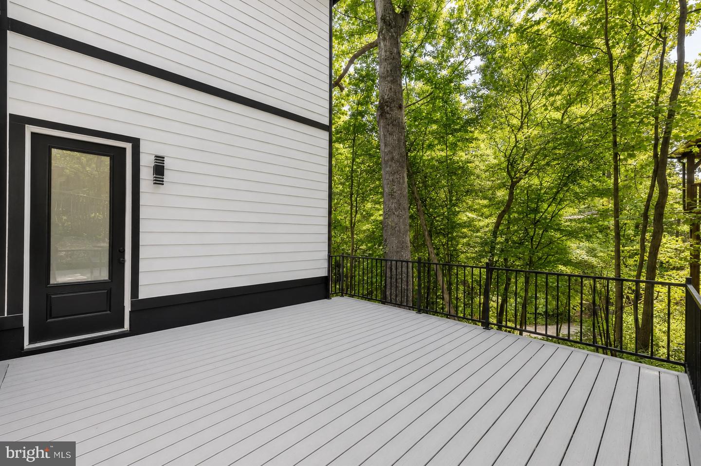 811 Sligo Creek Pkwy Property Photo 30