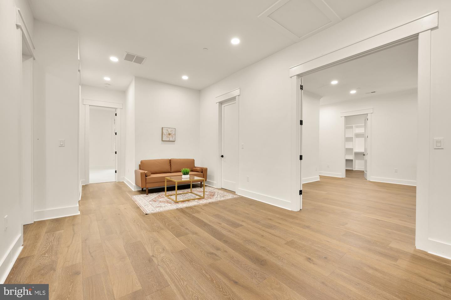 811 Sligo Creek Pkwy Property Photo 39