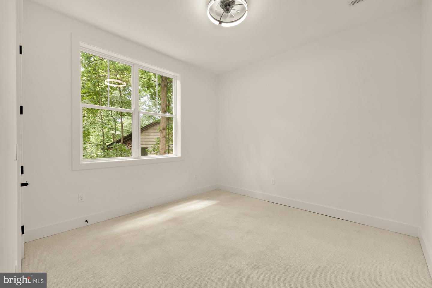811 Sligo Creek Pkwy Property Photo 49