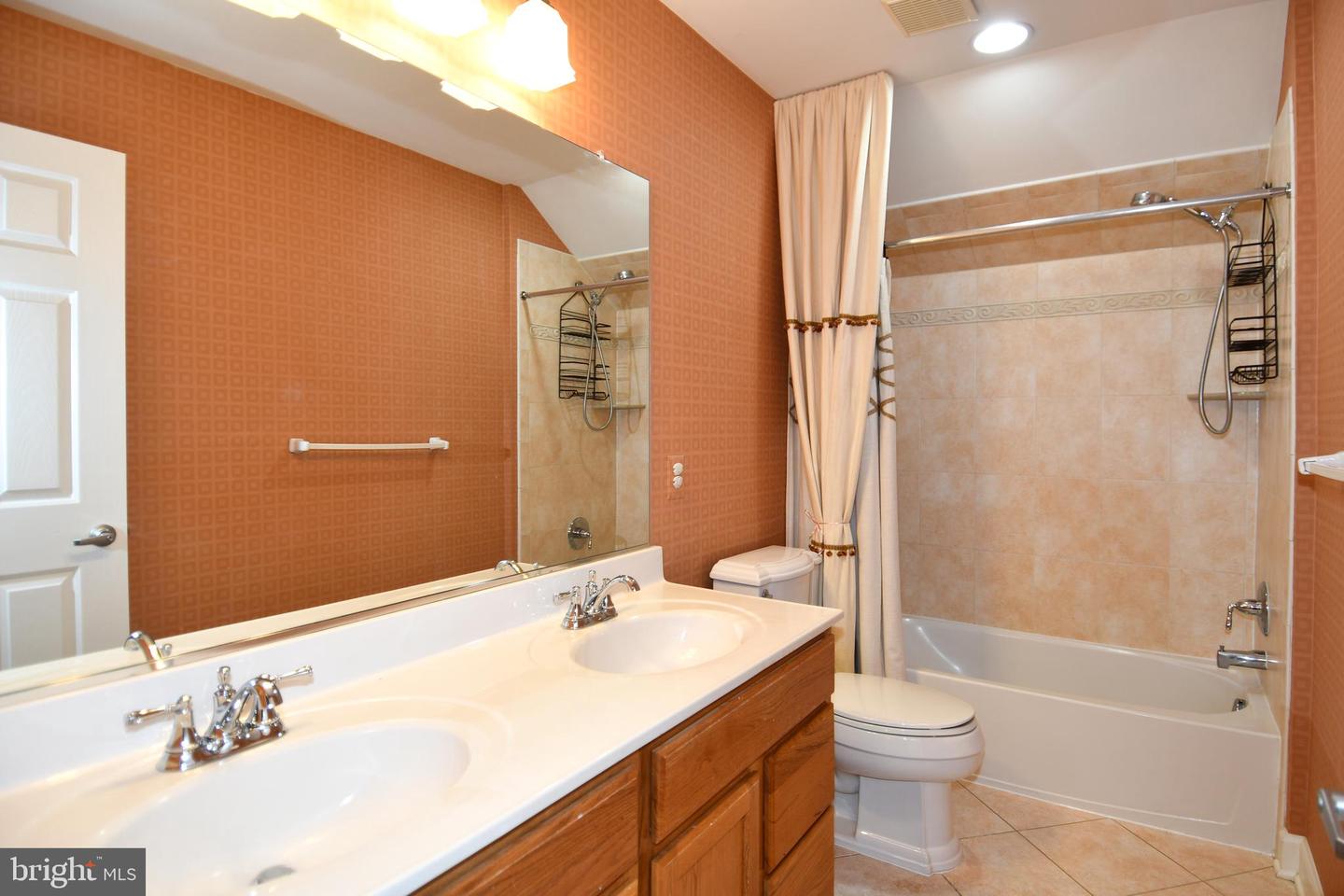 589 Cedar Spring St Property Photo 32