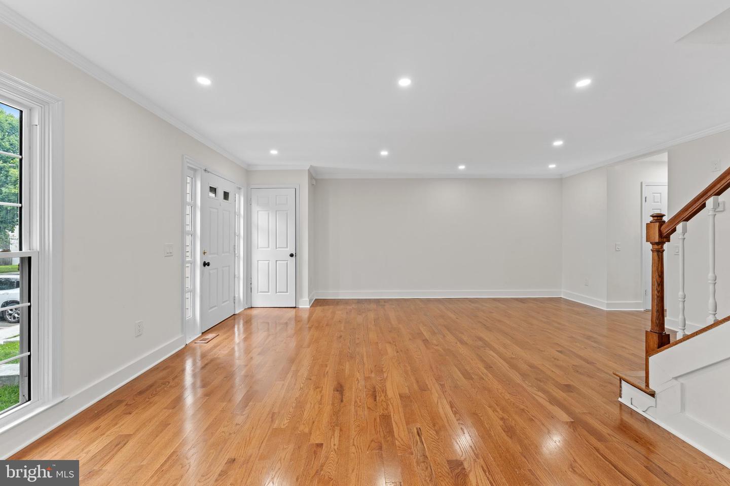 671 Concerto Ln Property Photo 7