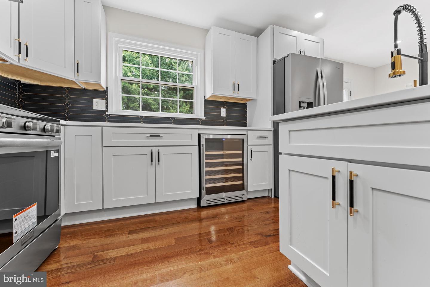 671 Concerto Ln Property Photo 19
