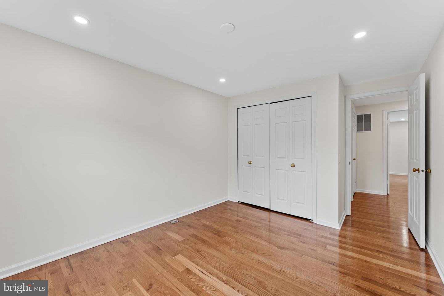 671 Concerto Ln Property Photo 33