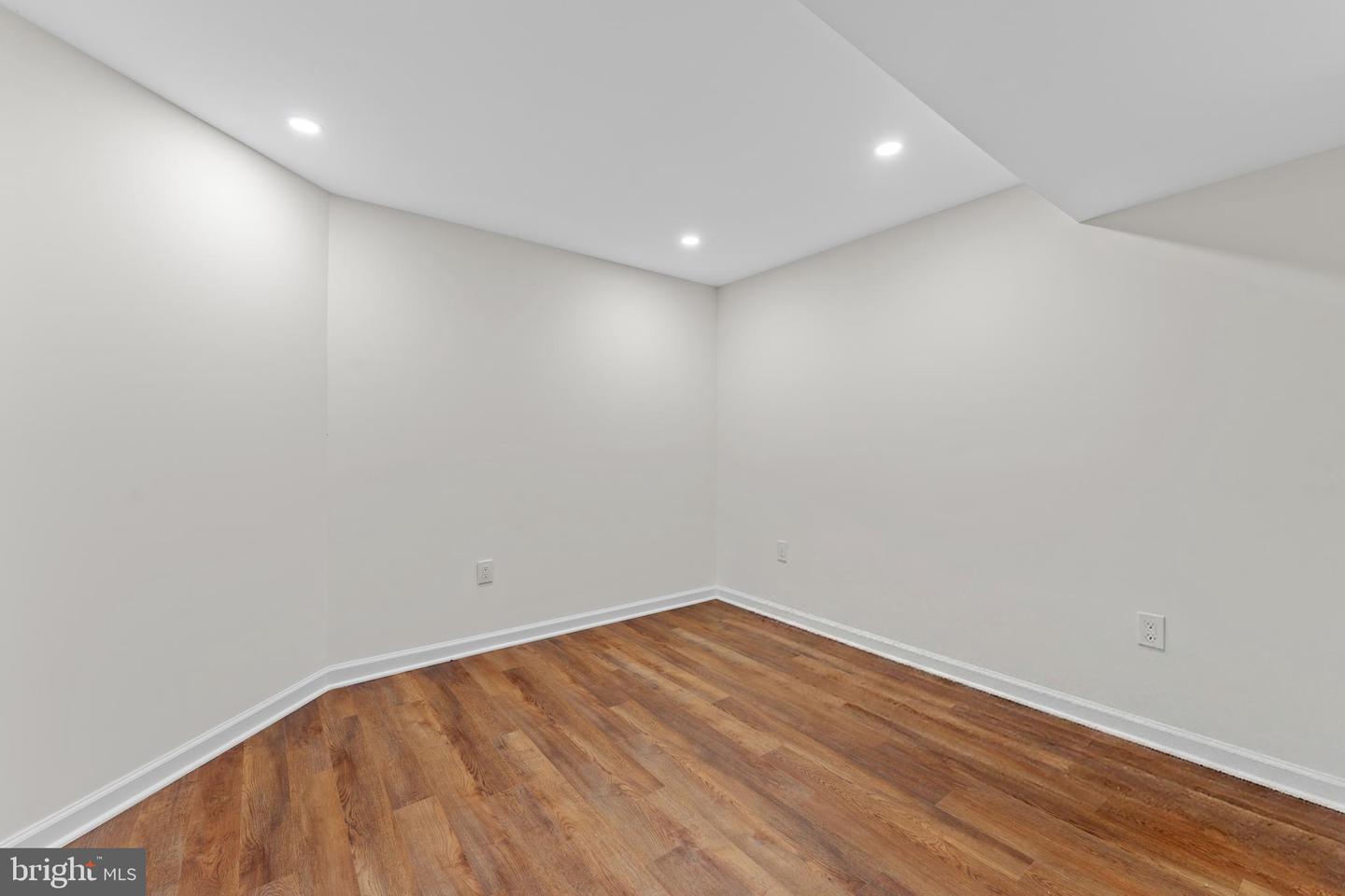 671 Concerto Ln Property Photo 41