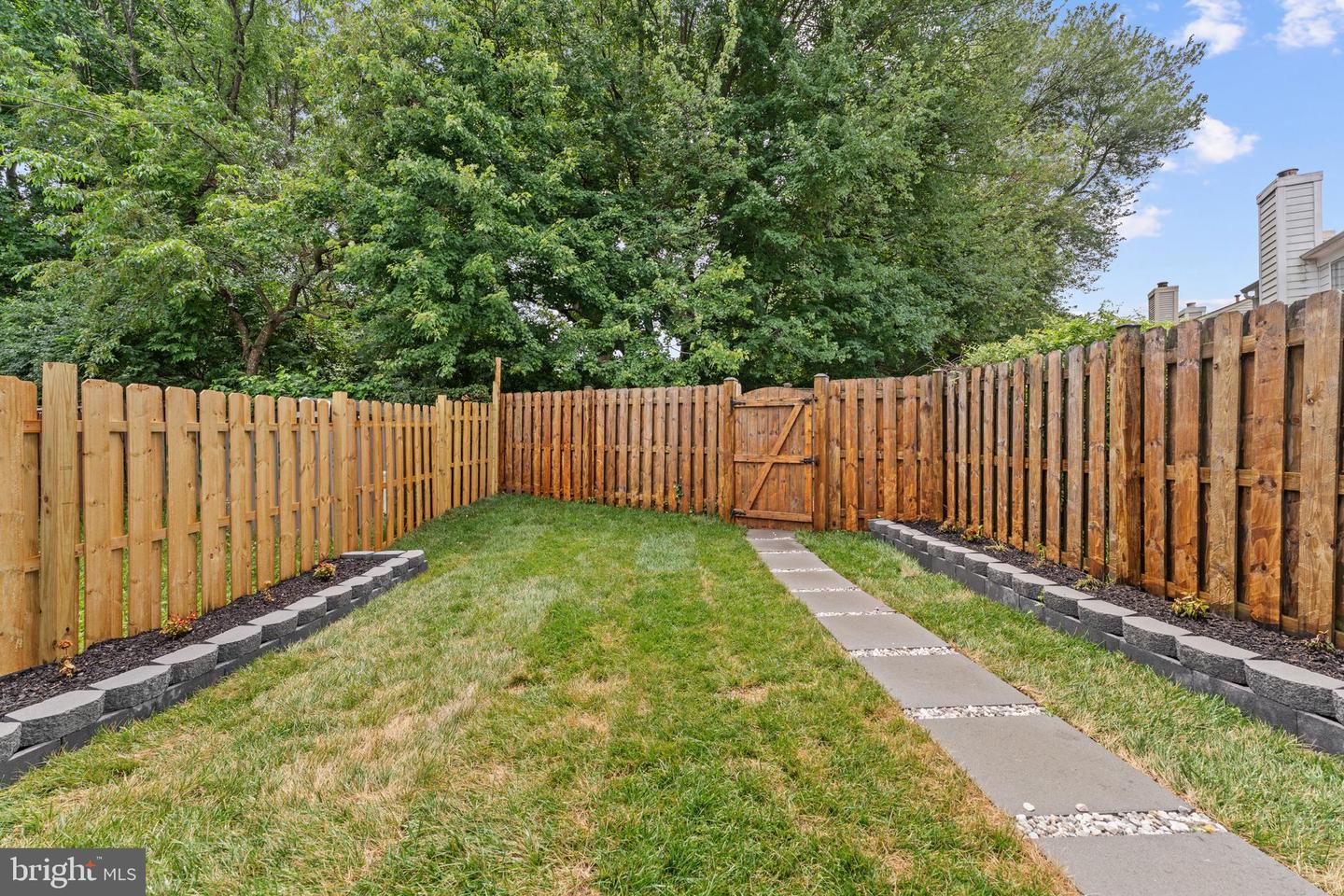 671 Concerto Ln Property Photo 44