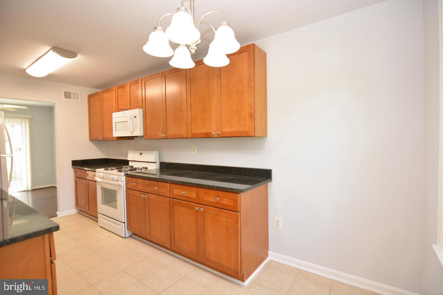 714 Hurley Ave Property Photo 4