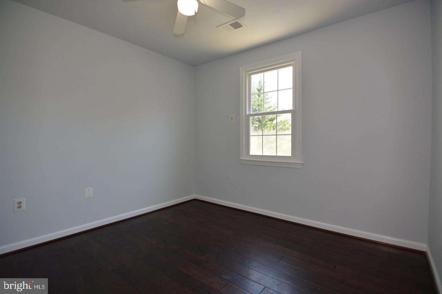 714 Hurley Ave Property Photo 28