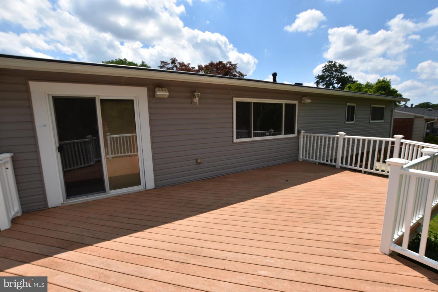 4015 Heathfield Rd Property Photo 23