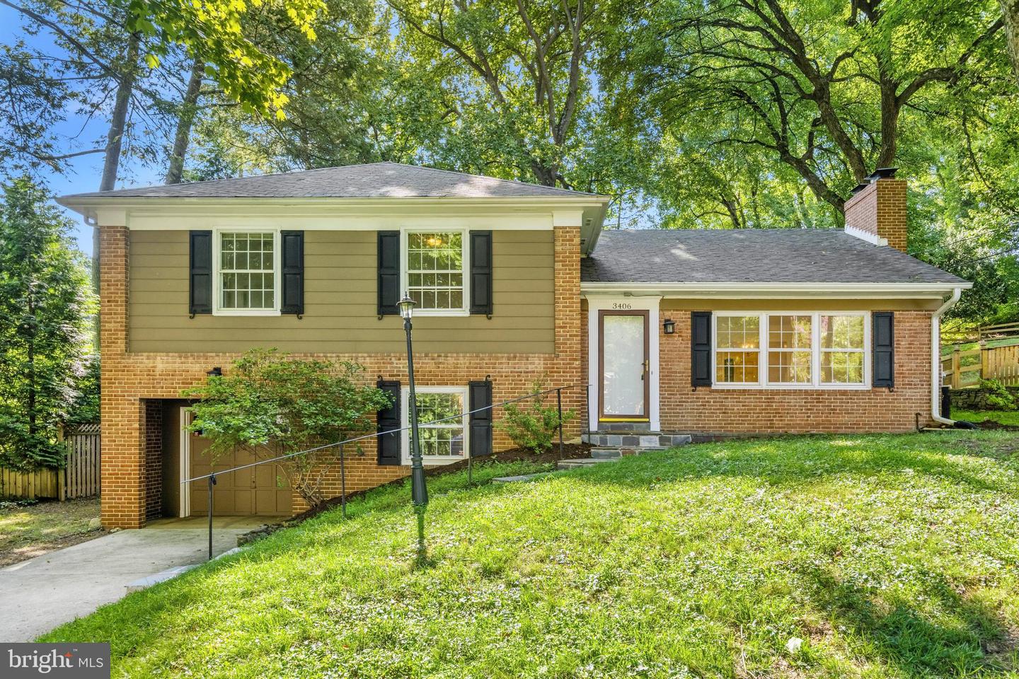 3406 Glenmoor Dr Property Photo 1