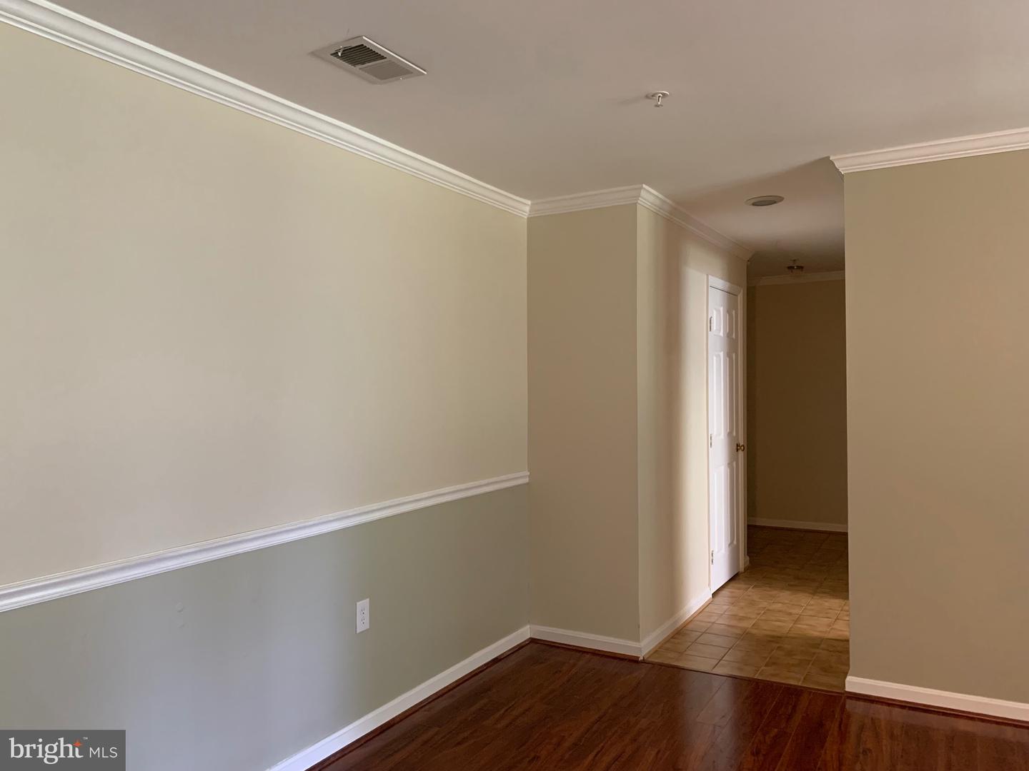 800 Amber Tree Ct #103 Property Photo 14