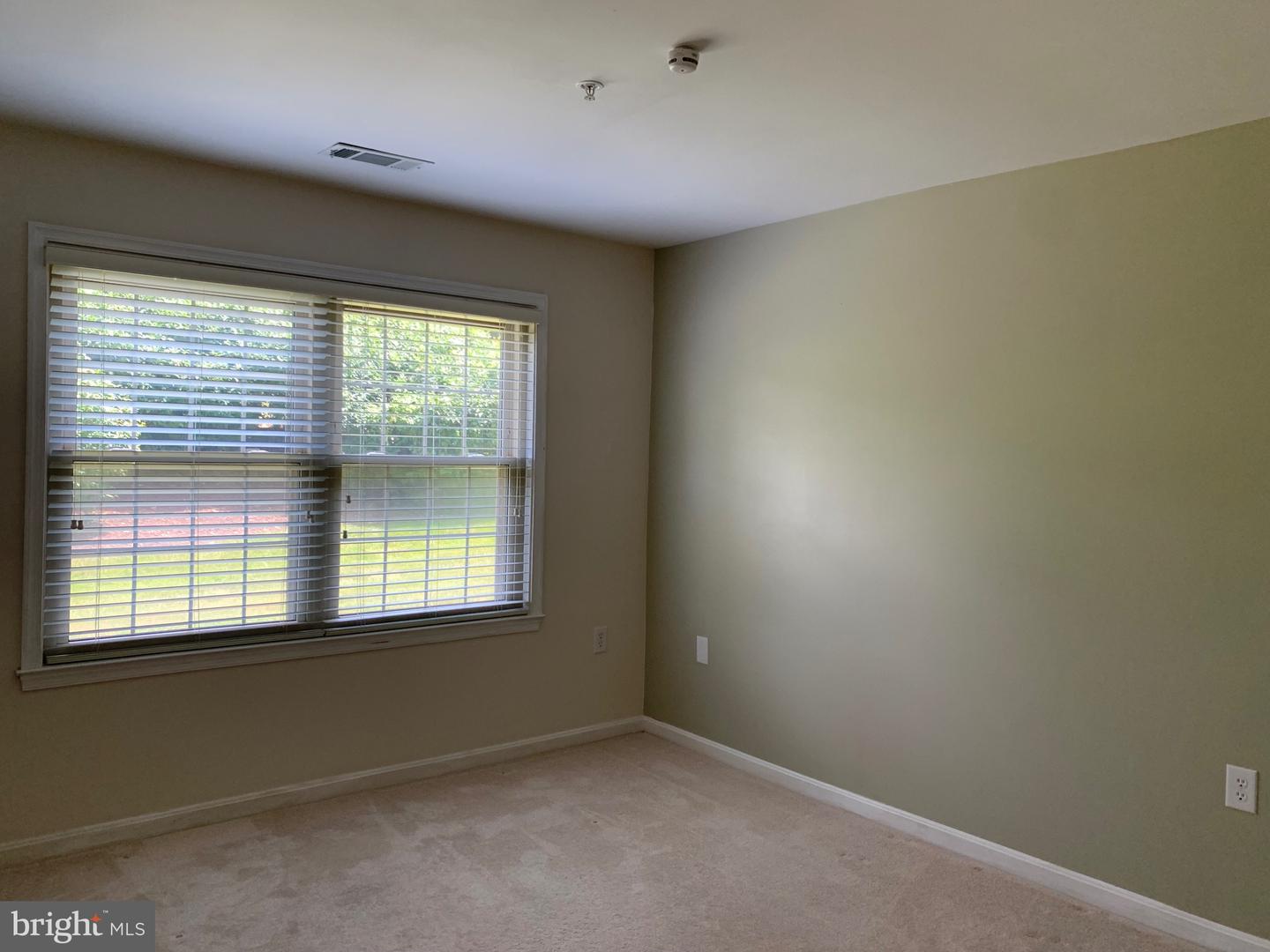 800 Amber Tree Ct #103 Property Photo 19