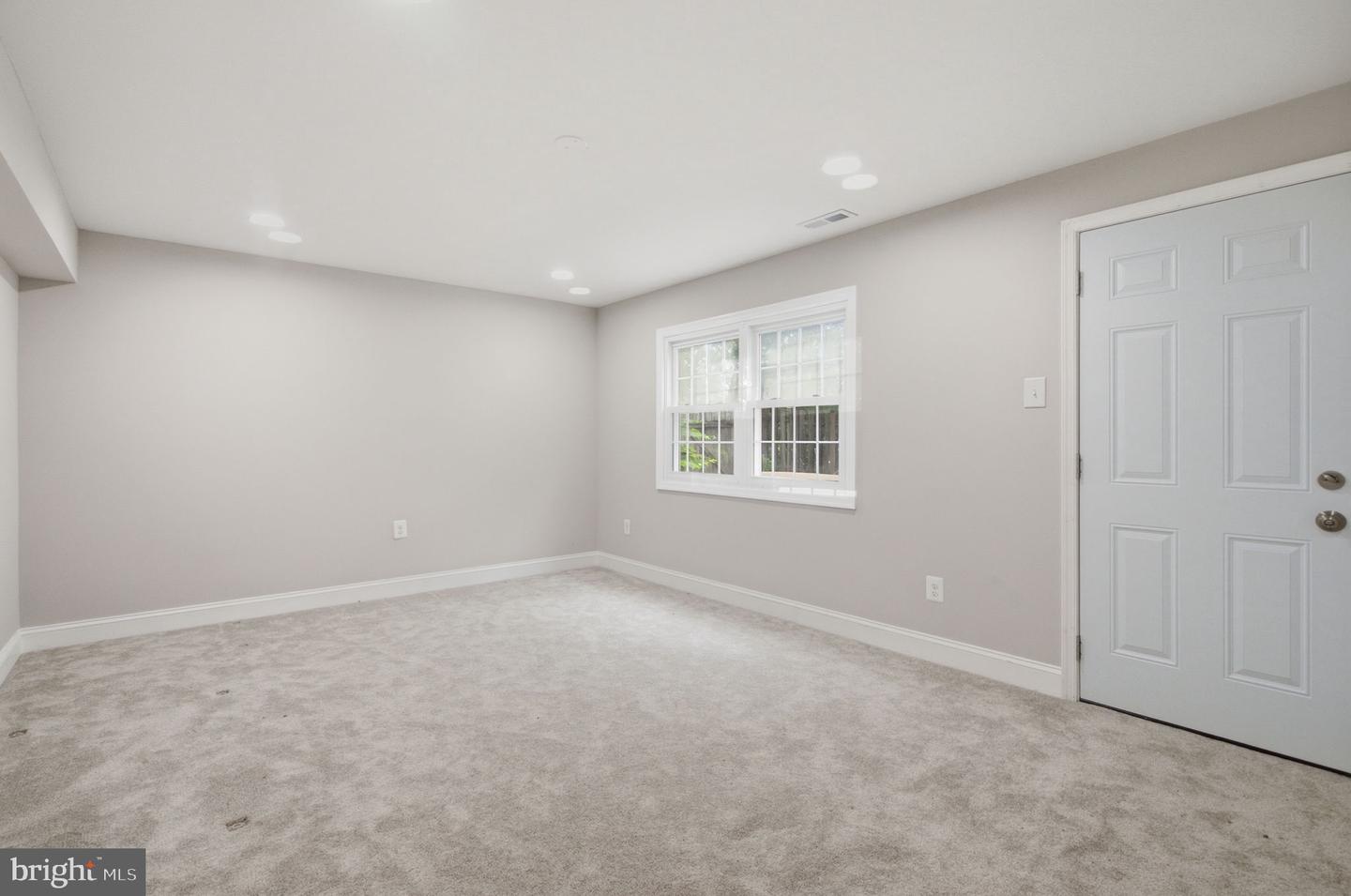 25637 Coltrane Dr Property Photo 19