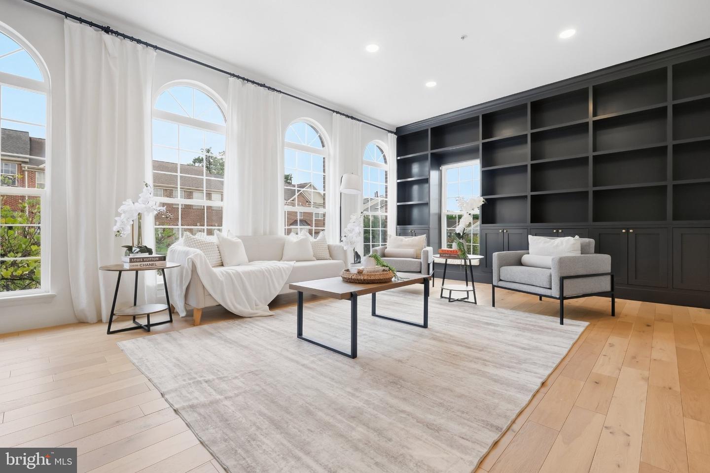 3941 Ballet Way Property Photo 16