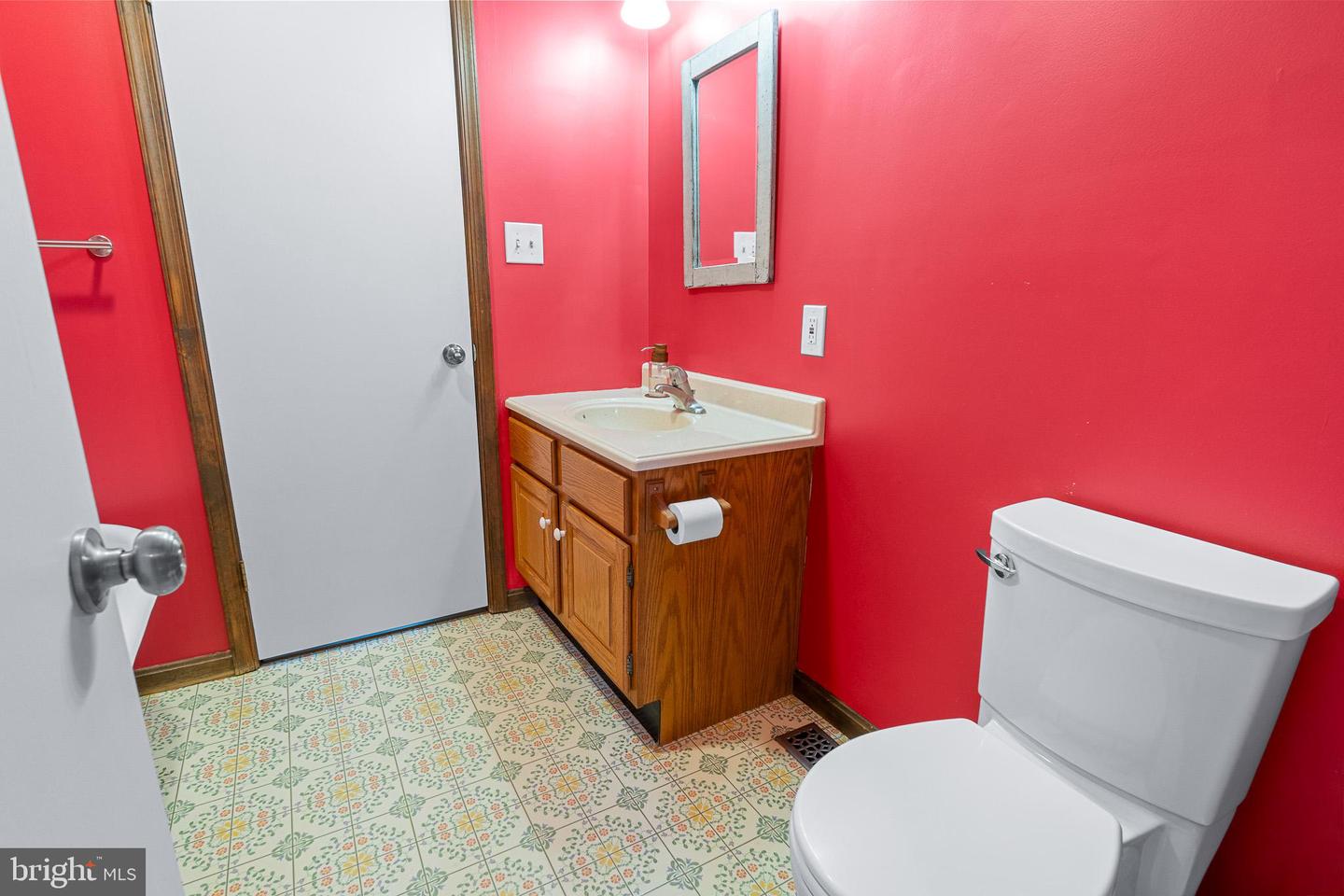 17613 Kirk Ln Property Photo 13