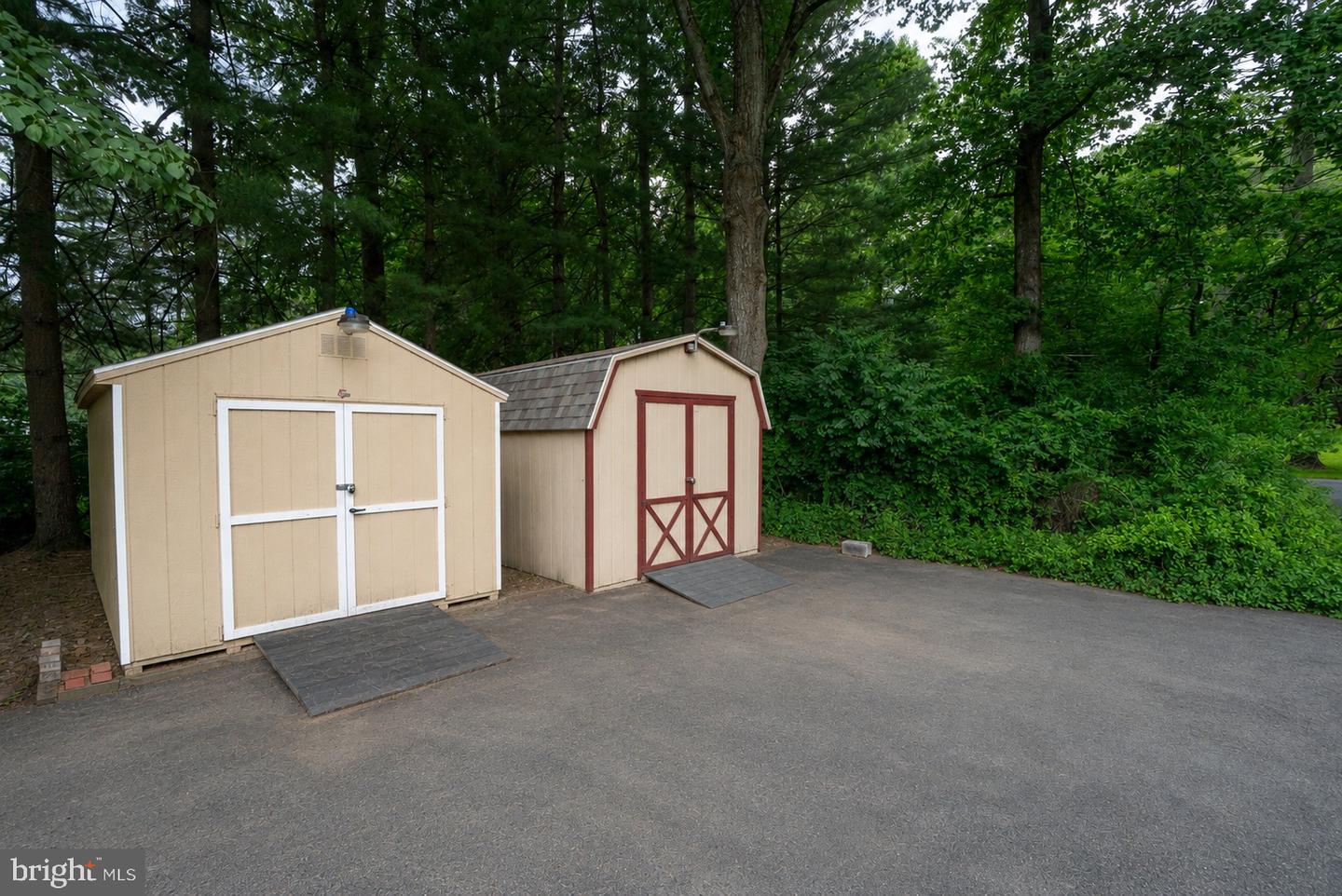 17613 Kirk Ln Property Photo 40