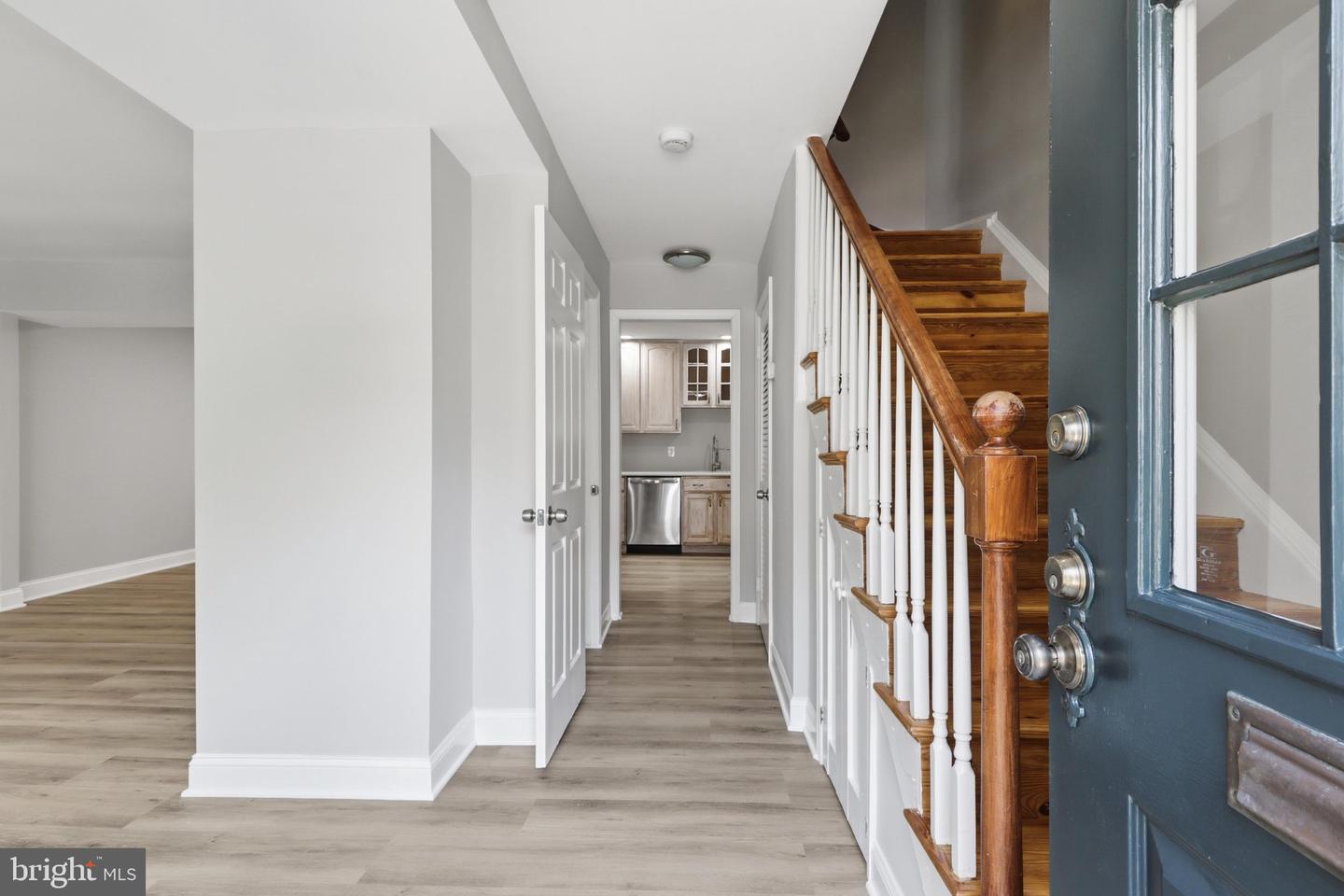 6735 Kenwood Forest Ln #40 Property Photo 2