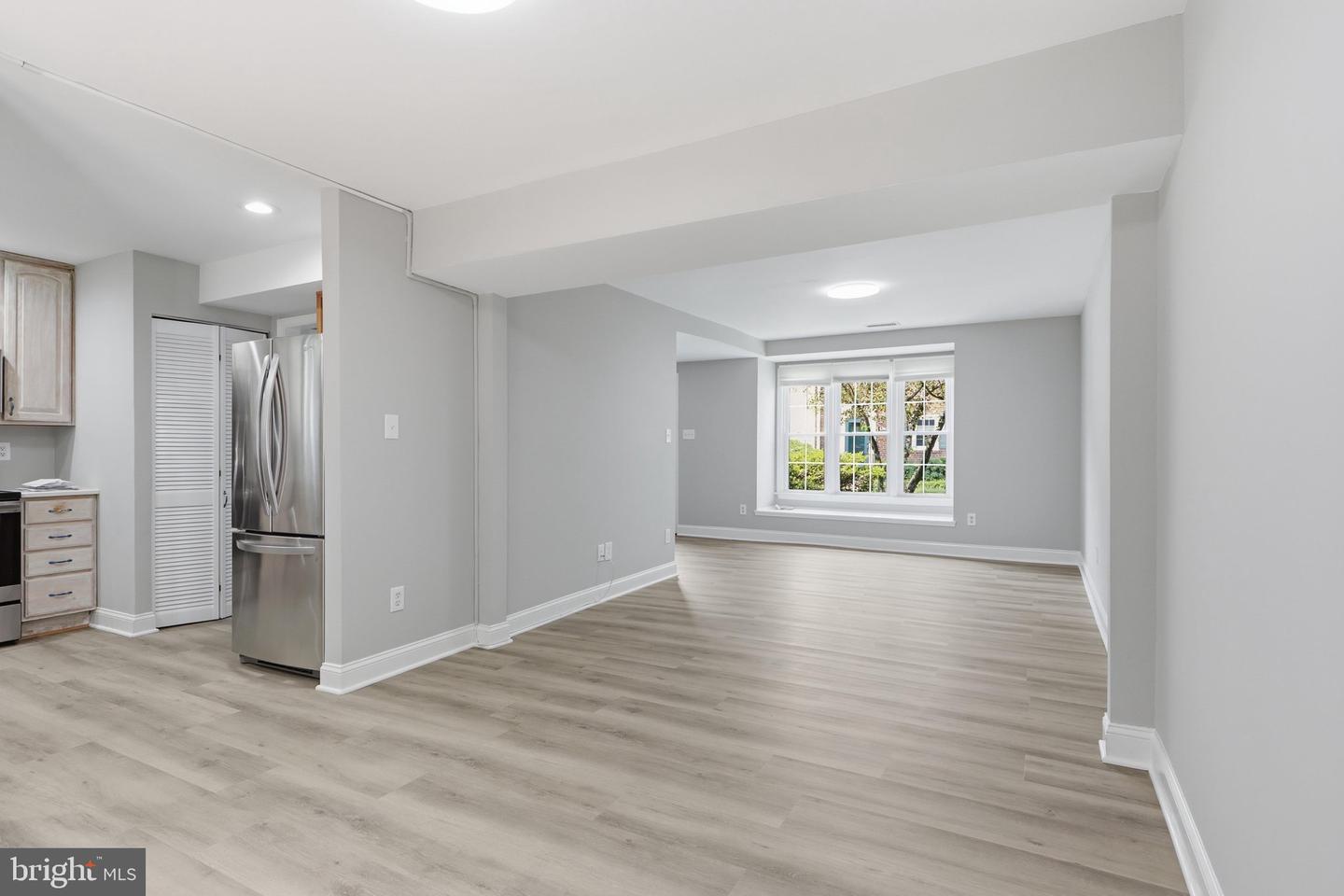 6735 Kenwood Forest Ln #40 Property Photo 5