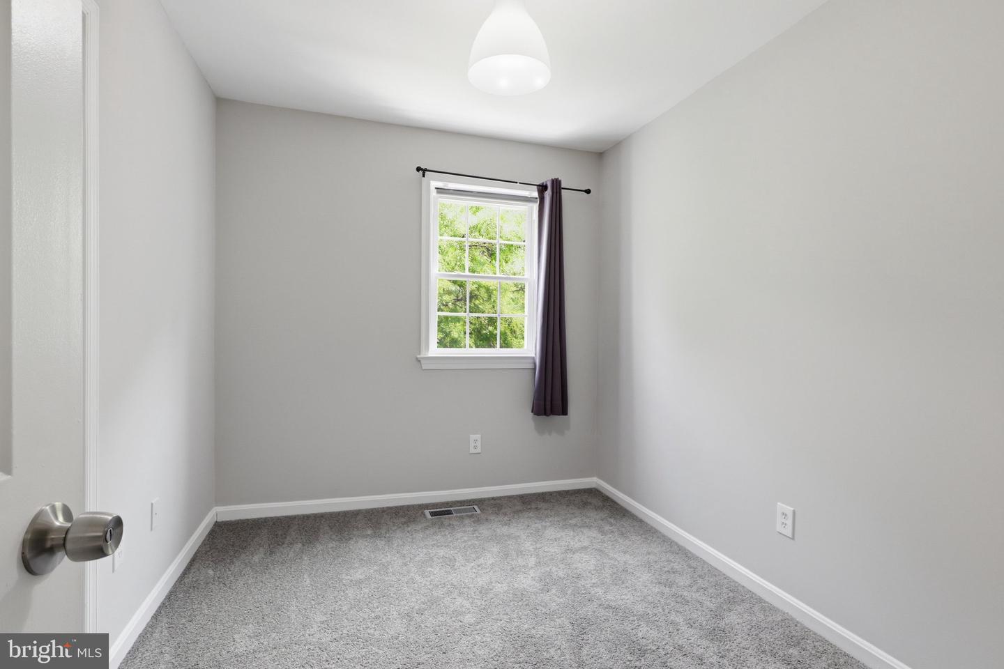 6735 Kenwood Forest Ln #40 Property Photo 13