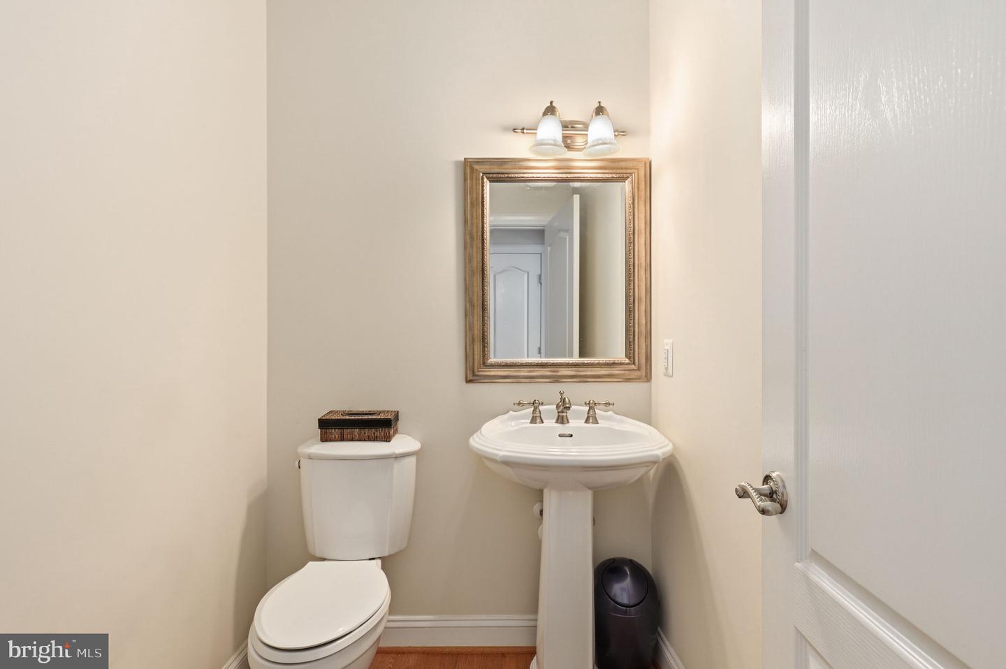 203 1st St Property Photo 18