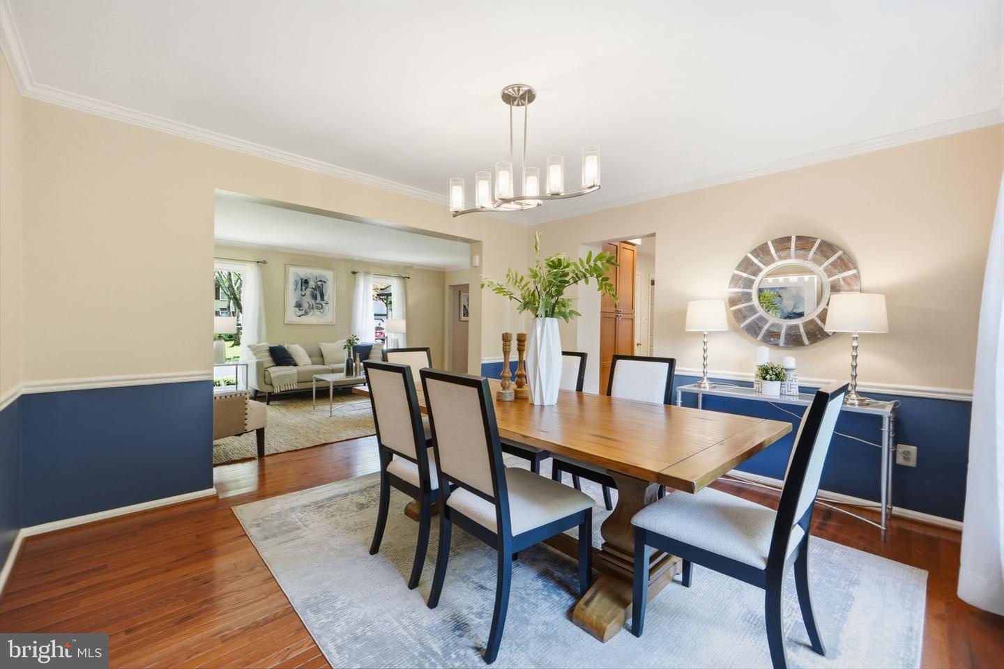15 Middlebridge Ct Property Photo 7