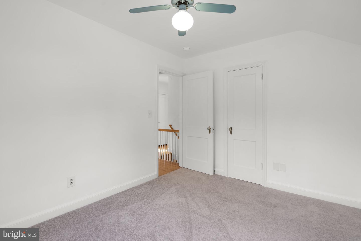 10511 Lorain Ave Property Photo 32