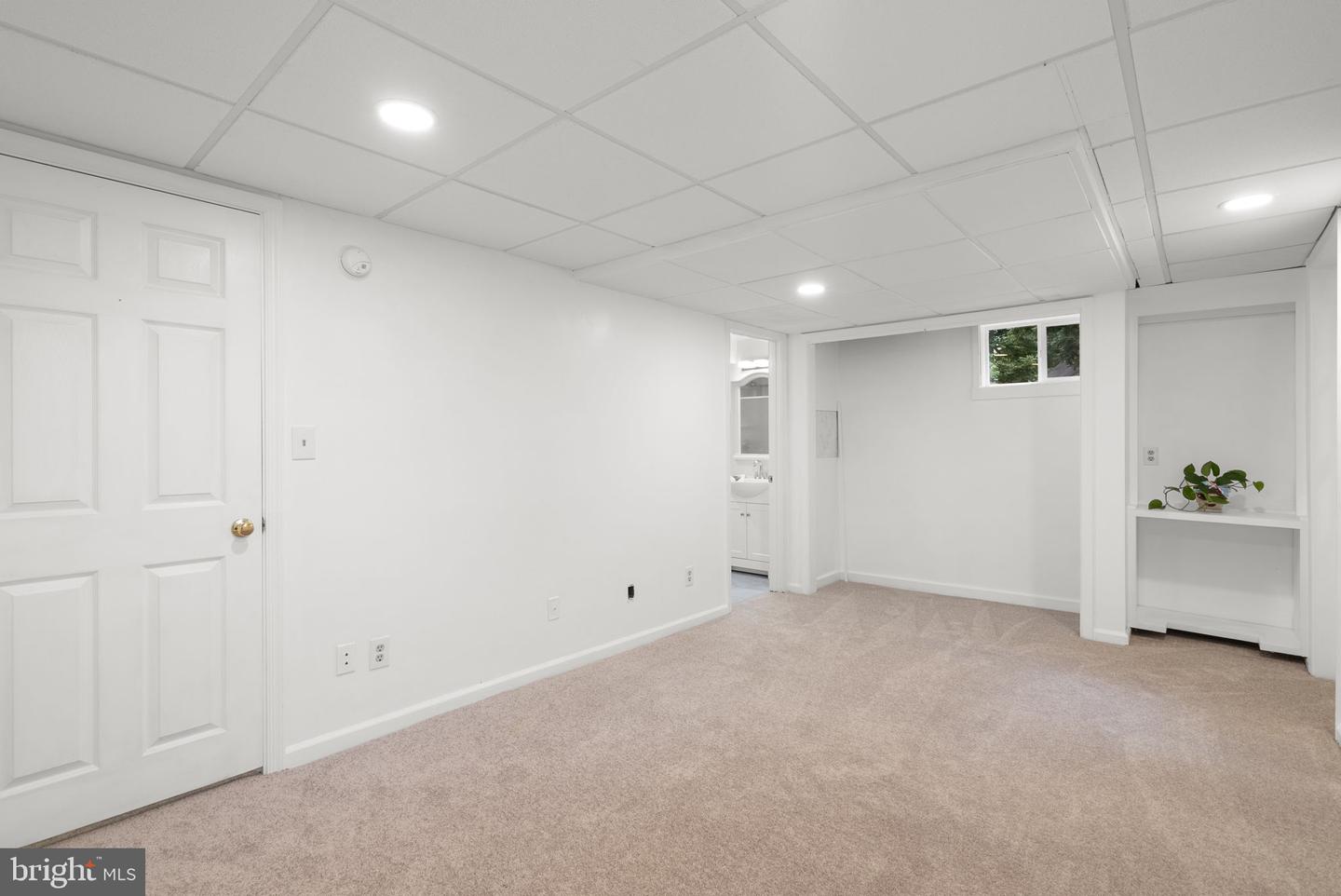 10511 Lorain Ave Property Photo 36