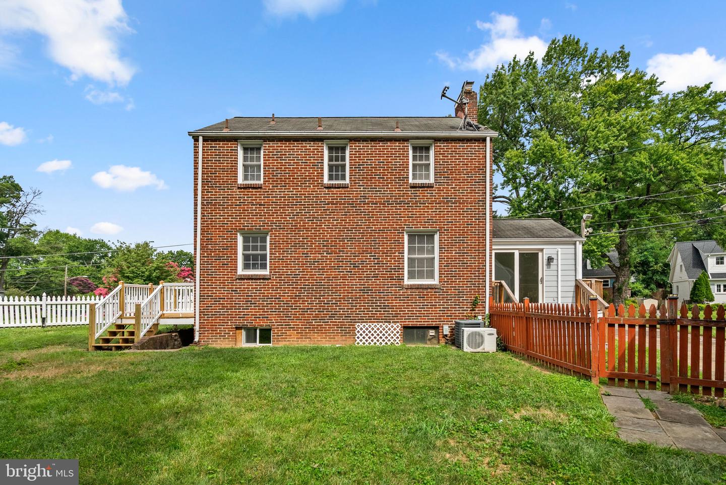10511 Lorain Ave Property Photo 43