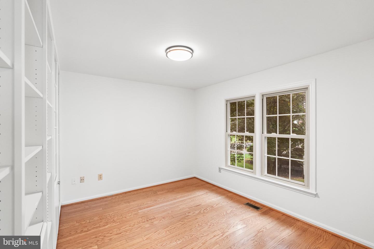 13100 Riviera Ter Property Photo 6